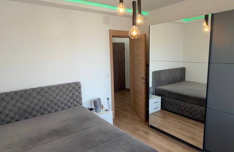 Location d’un appartement de 2 pièces avec vue sur le parc, 40 m², Zvezdara, Belgrade, Serbie